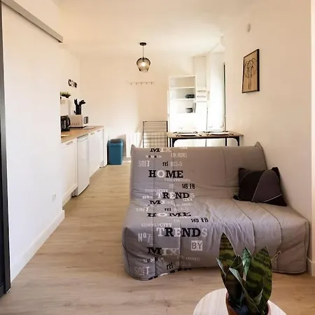 - Equipe - Proche Centre- Terrasse Apartamento